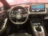 Usado Nissan Qashqai 140 CV (102 kW) 2025 Magnetic blue con techo midnig SUV