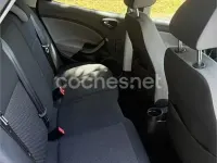 Usado Seat Ibiza Style 105 CV (77 kW) 2016 Gris / plata Berlina