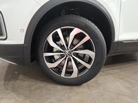 Usado VW T-Roc Ultimate 116 CV (85 kW) 2025 Blanco puro / techo negro SUV