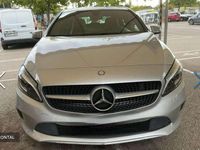 Usado Mercedes A180 122 CV (89 kW) 2017 Gris Utilitario
