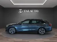 Usado Seat Leon FR 204 CV (150 kW) 2021 Gris / plata Familiar