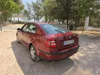 Usado Skoda Octavia 105 CV (77 kW) 2006 Granate Berlina
