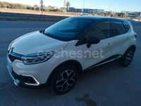 Usado Renault Captur Zen 110 CV (80 kW) 2017 Amarillo SUV