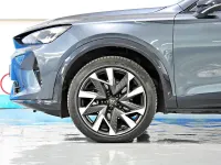 Usado Cupra Formentor 150 CV (110 kW) 2025 Gris / plata SUV