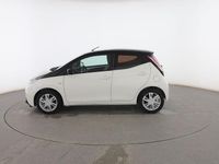 Usado Toyota Aygo X-play 70 CV (51 kW) 2018 Blanco Utilitario
