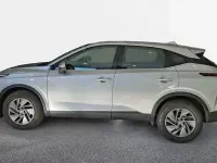 Usado Nissan Qashqai Acenta 158 CV (116 kW) 2022 Diamond silver SUV