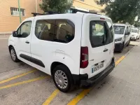 Usado Opel Combo 75 CV (55 kW) 2019 Blanco Monovolumen