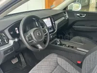 Usado Volvo XC60 Core 250 CV (183 kW) 2025 Blanco SUV