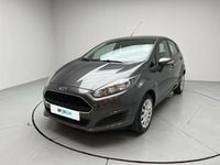 Usado Ford Fiesta Trend 95 CV (69 kW) 2017 Gris Utilitario