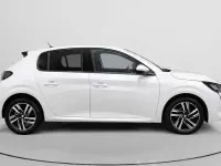 Usado Peugeot 208 Allure 100 CV (73 kW) 2021 Utilitario