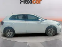 Usado VW Polo Life 95 CV (69 kW) 2023 Blanco Utilitario