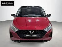 Usado Hyundai i20 100 CV (73 kW) 2021 Rojo Utilitario
