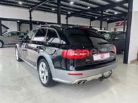 Usado Audi A4 150 CV (110 kW) 2015 Negro Familiar