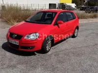 Usado VW Polo Advance 80 CV (58 kW) 2007 Rojo Utilitario