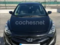 Usado Hyundai i30 90 CV (66 kW) 2012 Negro Berlina