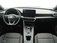 Usado Seat Leon FR 150 CV (110 kW) 2024 Plateado Familiar