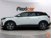 Usado Peugeot 3008 Active 130 CV (95 kW) 2021 Blanco SUV