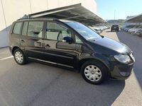 Usado VW Touran Highline 105 CV (77 kW) 2007 Negro Monovolumen