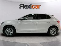 Usado Skoda Fabia Selection 95 CV (69 kW) 2024 Blanco Utilitario