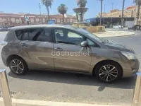 Usado Toyota Verso Advance 112 CV (82 kW) 2016 Marrón Monovolumen