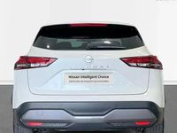 Usado Nissan Qashqai Tekna 158 CV (116 kW) 2023 Blanco perlado azul SUV