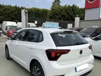 Usado VW Polo Life 95 CV (69 kW) 2022 Blanco Utilitario
