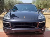 Usado Porsche Cayenne S E-Hybrid Platinum Edition 416 CV (305 kW) 2017 Negro SUV