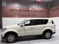 Usado SsangYong Rexton Limited 178 CV (130 kW) 2016 Blanco SUV