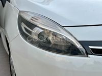 Usado Renault Grand Scénic III Expression 116 CV (85 kW) 2015 Blanco Monovolumen