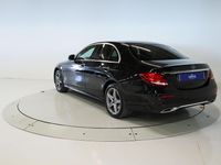 Usado Mercedes E300 333 CV (244 kW) 2020 Negro Berlina