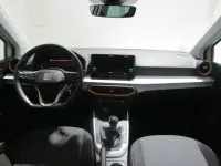 Usado Seat Arona Style 115 CV (84 kW) 2025 Blanco SUV
