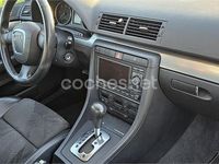 Usado Audi A4 140 CV (102 kW) 2004 Gris / plata Berlina