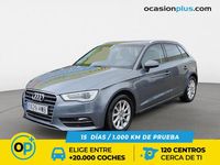 Usado Audi A3 Attraction 105 CV (77 kW) 2014 Gris Berlina