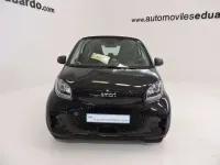 Usado Smart ForTwo Electric Drive Pure 60 kW (82 CV) 2020 Negro Coupe