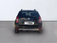 Usado Dacia Duster Lauréate 109 CV (80 kW) 2015 Negro SUV