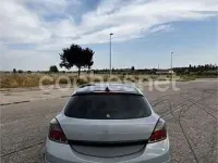Usado Opel Astra GTC Sport 150 CV (110 kW) 2006 Gris / plata Berlina
