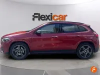 Usado Mercedes GLA200 150 CV (110 kW) 2025 Rojo SUV