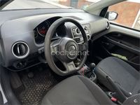 Usado VW up! high up! 68 CV (50 kW) 2016 Blanco Utilitario