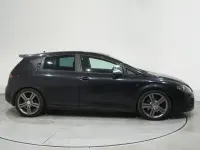 Usado Seat Leon FR 170 CV (125 kW) 2008 Negro Utilitario