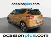Usado Renault Scénic III Zen 130 CV (95 kW) 2017 Naranja Monovolumen