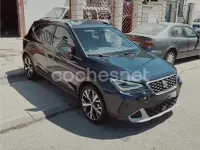 Usado Seat Arona Xperience 110 CV (80 kW) 2023 Azul SUV