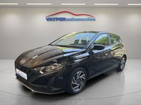 Usado Hyundai i20 84 CV (61 kW) 2023 Negro Berlina