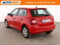 Usado Skoda Fabia Ambition 110 CV (80 kW) 2017 Rojo Berlina