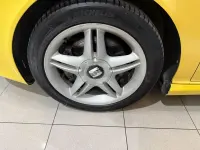 Usado Seat Leon Sport 180 CV (132 kW) 2001 Amarillo Utilitario