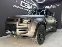 Usado Land Rover Defender 635 CV (467 kW) 2025 Gris / plata SUV