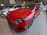 Nuevo Mercedes CLA180 136 CV (100 kW) 2026 Rojo Berlina