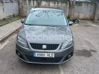 Usado Seat Alhambra I-Tech 177 CV (130 kW) 2013 Gris / plata Monovolumen