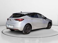 Usado Opel Astra Dynamic 151 CV (111 kW) 2019 Gris Utilitario