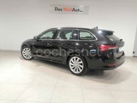Usado Skoda Octavia 204 CV (150 kW) 2022 Negro Familiar