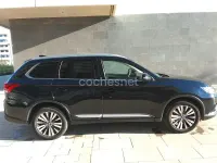 Usado Mitsubishi Outlander Motion 150 CV (110 kW) 2020 Negro SUV